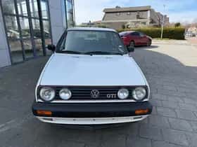Volkswagen Golf (1990) thumbnail 2