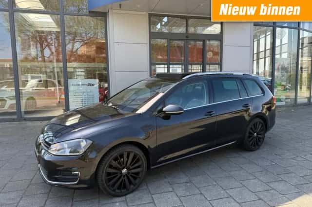 Volkswagen Golf (2014) thumbnail 1