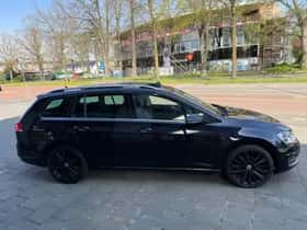 Volkswagen Golf (2014) thumbnail 4