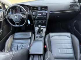 Volkswagen Golf (2014) thumbnail 6