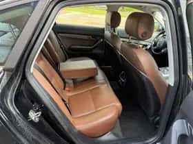 Audi A6 (2010) thumbnail 18