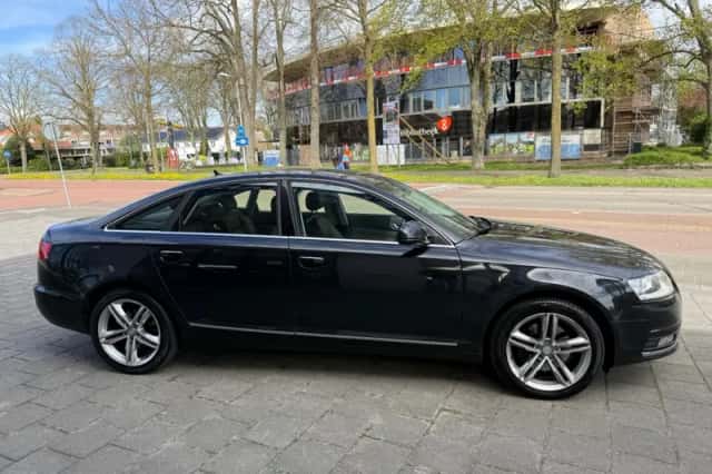 Audi A6 (2010) thumbnail 4