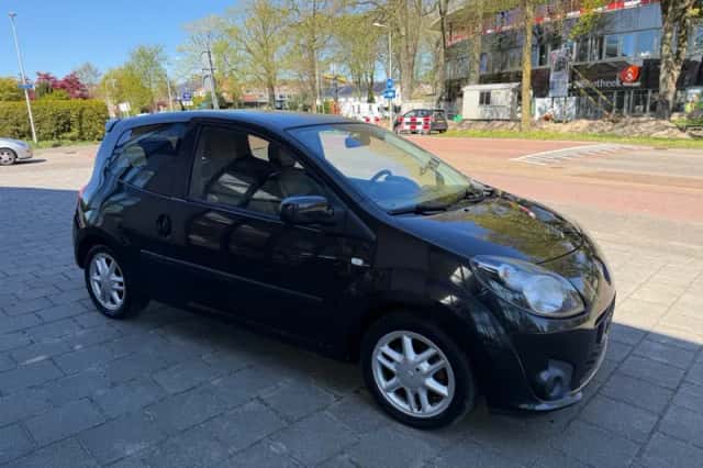 Renault Twingo (2011) thumbnail 3
