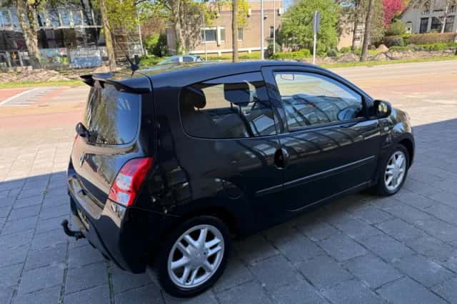 Renault Twingo (2011) thumbnail 5