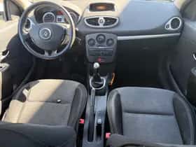 Renault Clio (2012) thumbnail 6
