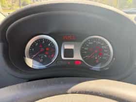 Renault Clio (2012) thumbnail 8