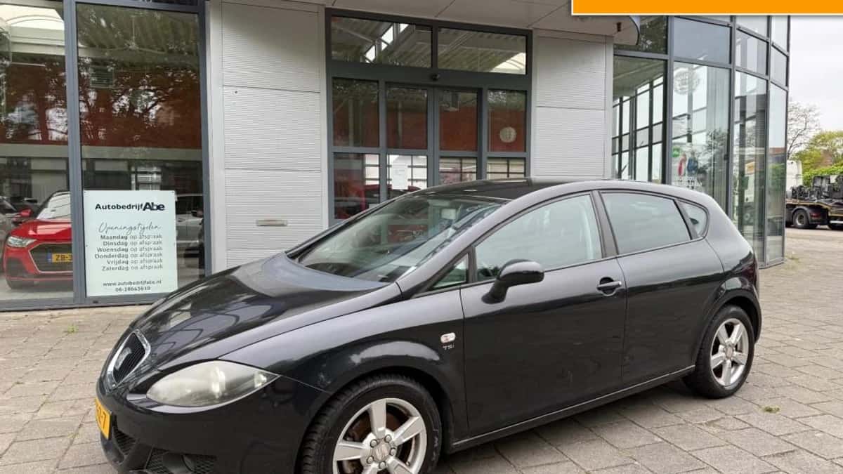 SEAT Leon (2008) — foto 1
