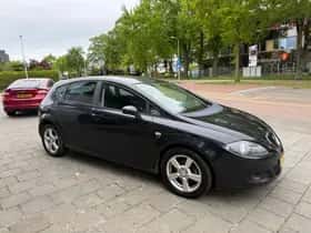 SEAT Leon (2008) thumbnail 2