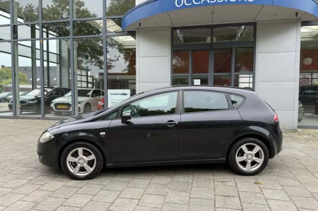 SEAT Leon (2008) thumbnail 6