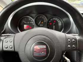 SEAT Leon (2008) thumbnail 8