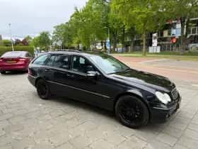 Mercedes-Benz C-Klasse (2007) thumbnail 3