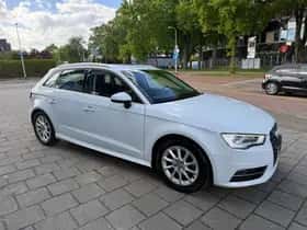 Audi A3 (2013) thumbnail 3