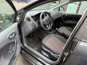 SEAT Ibiza (2010) thumbnail 14