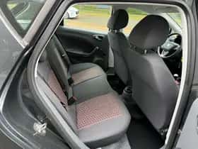 SEAT Ibiza (2010) thumbnail 18
