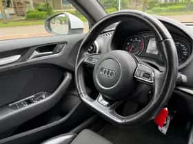 Audi A3 (2015) thumbnail 8