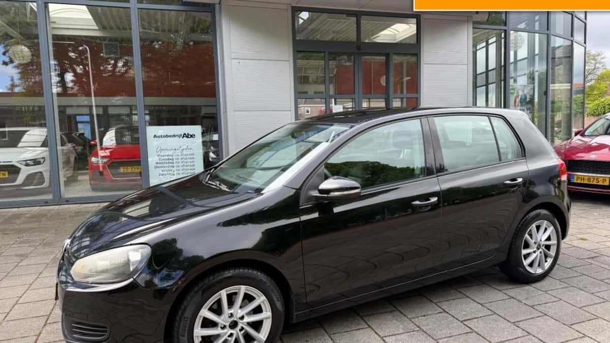Volkswagen Golf (2010) — foto 1
