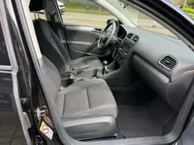 Volkswagen Golf (2010) thumbnail 11