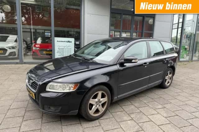 Volvo V50 (2008) thumbnail 1