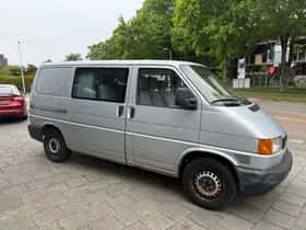 Volkswagen Transporter (2000) thumbnail 3