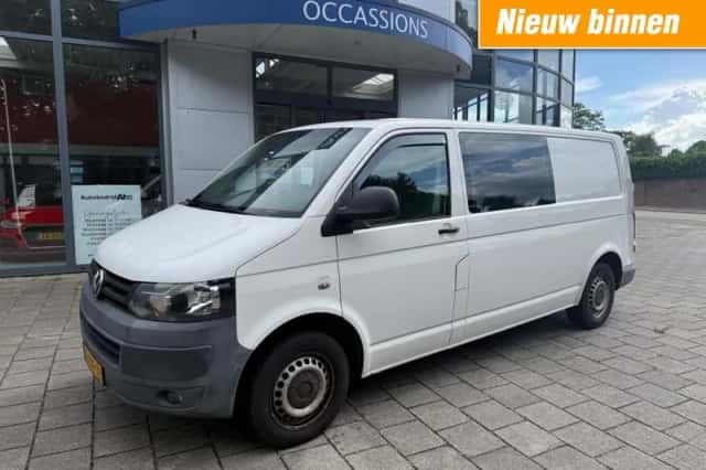 Volkswagen Transporter (2012) thumbnail 1