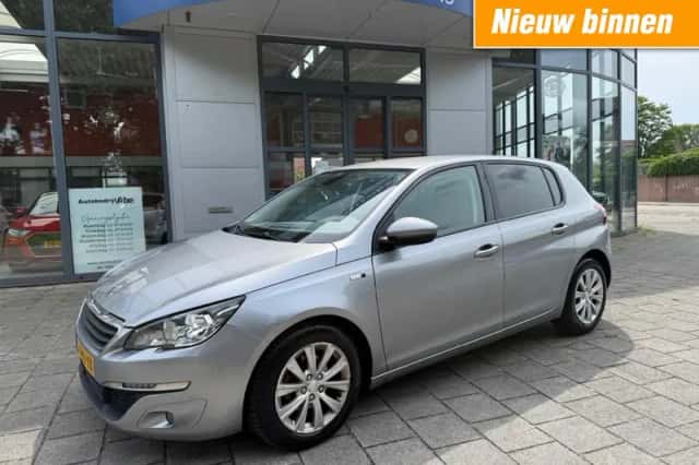 Peugeot 308 (2016) thumbnail 1