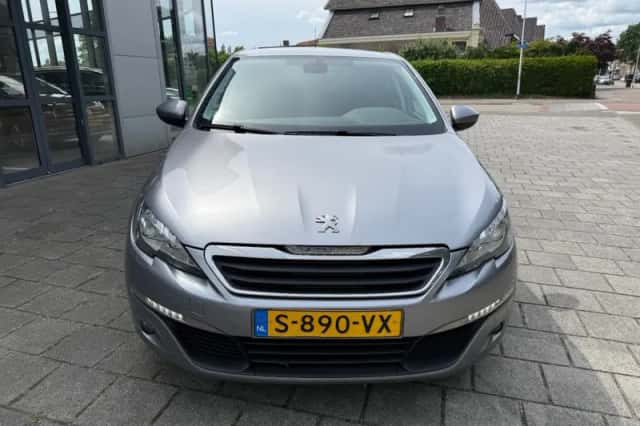 Peugeot 308 (2016) thumbnail 2