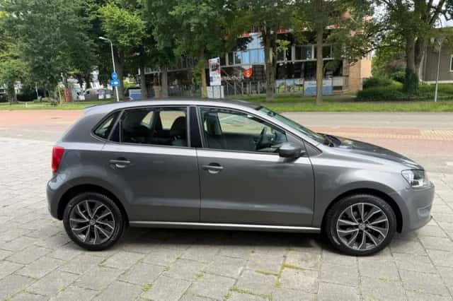 Volkswagen Polo (2013) thumbnail 4
