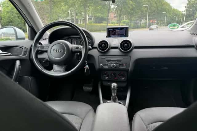 Audi A1 (2013) thumbnail 6