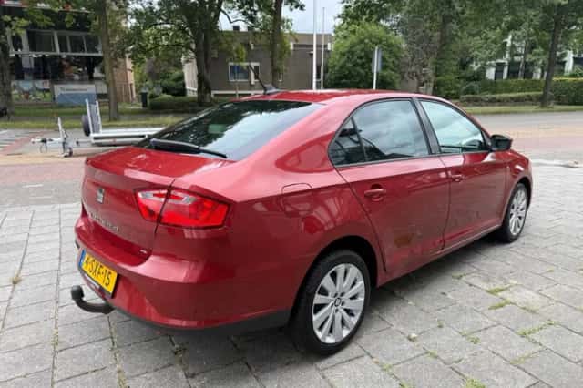 SEAT Toledo (2014) thumbnail 5