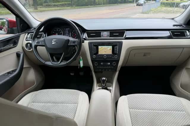 SEAT Toledo (2014) thumbnail 6