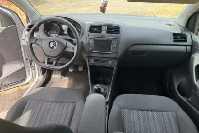 Volkswagen Polo (2014) thumbnail 5