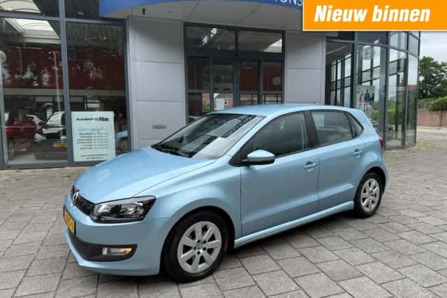 Volkswagen Polo (2011) thumbnail 1