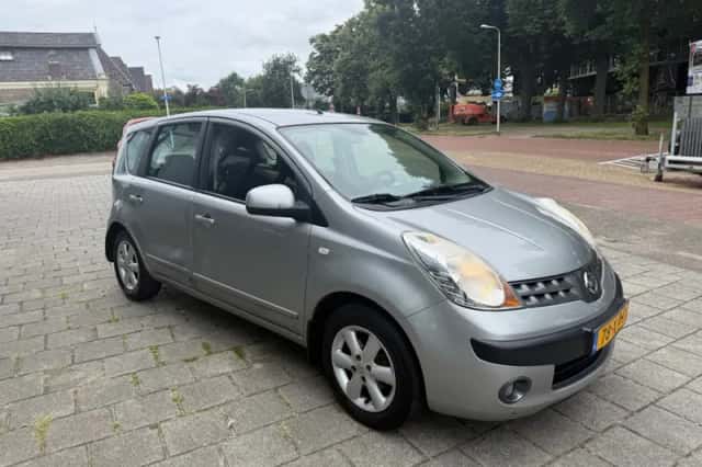 Nissan Note (2007) thumbnail 2