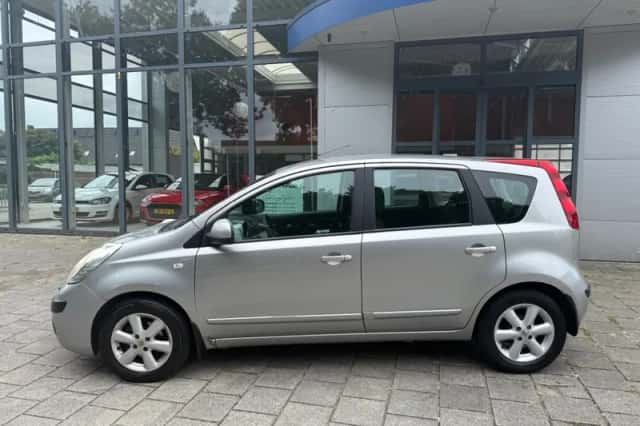 Nissan Note (2007) thumbnail 3