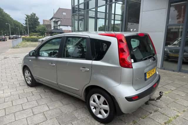 Nissan Note (2007) thumbnail 5