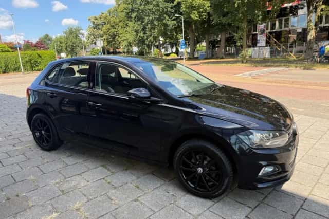 Volkswagen Polo (2018) thumbnail 3