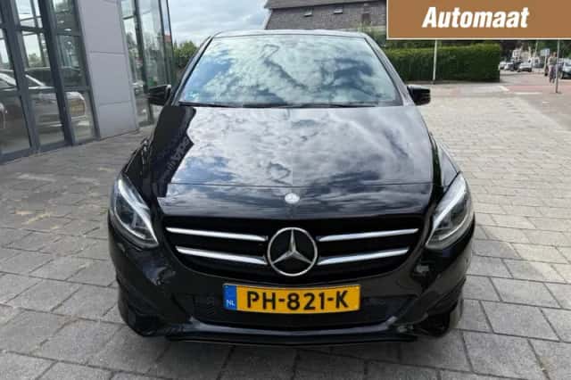 Mercedes-Benz B-Klasse (2017) thumbnail 2