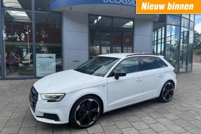 Audi A3 (2017) thumbnail 1