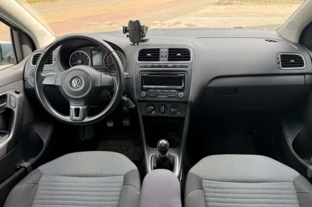 Volkswagen Polo (2013) thumbnail 6