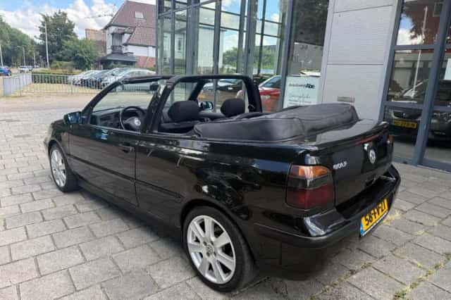 Volkswagen Golf (2000) thumbnail 6