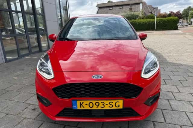 Ford Fiesta (2021) thumbnail 2