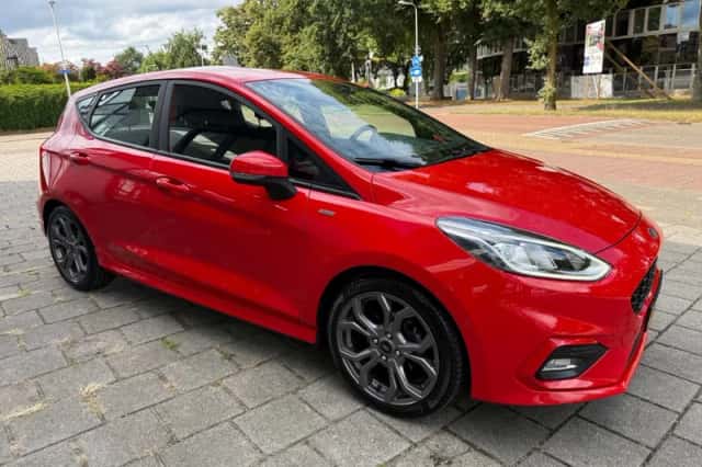 Ford Fiesta (2021) thumbnail 3