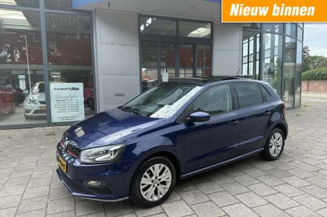 Volkswagen Polo (2013) thumbnail 1