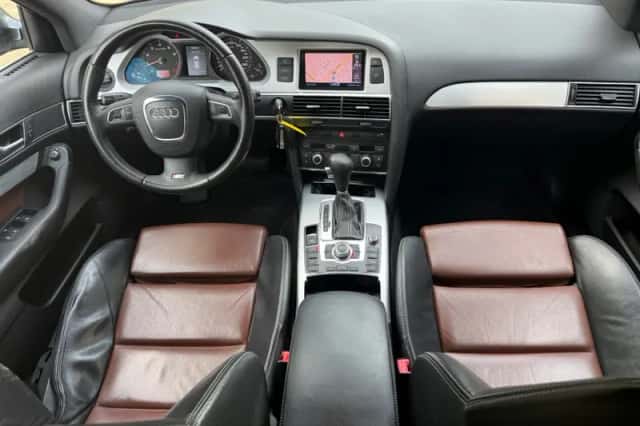 Audi A6 (2010) thumbnail 6