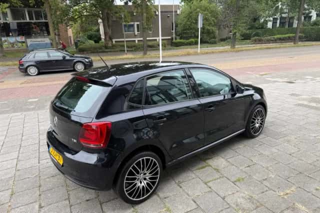 Volkswagen Polo (2012) thumbnail 5