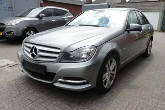 Mercedes-Benz C-Klasse (2011) thumbnail 1
