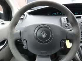 Renault Scénic (2004) thumbnail 17