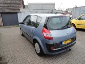 Renault Scénic (2004) thumbnail 6