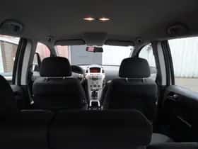Opel Zafira (2009) thumbnail 13