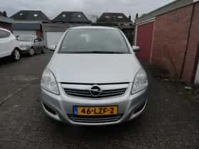Opel Zafira (2009) thumbnail 4
